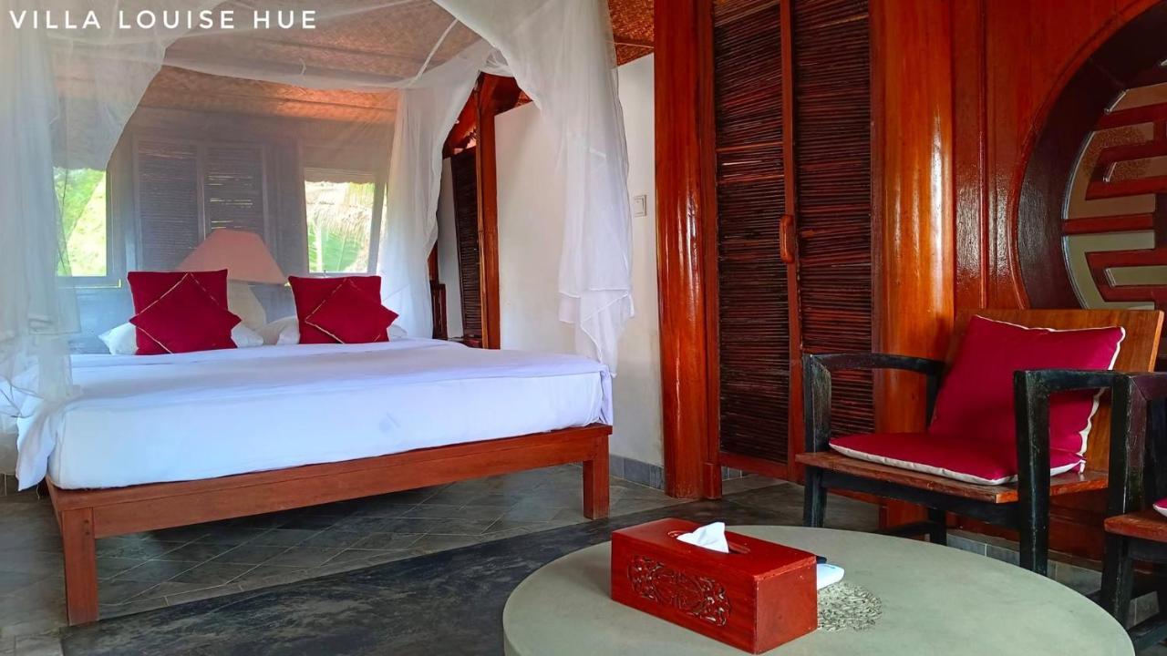 Villa Louise Hue Beach Boutique Hotel ภายนอก รูปภาพ