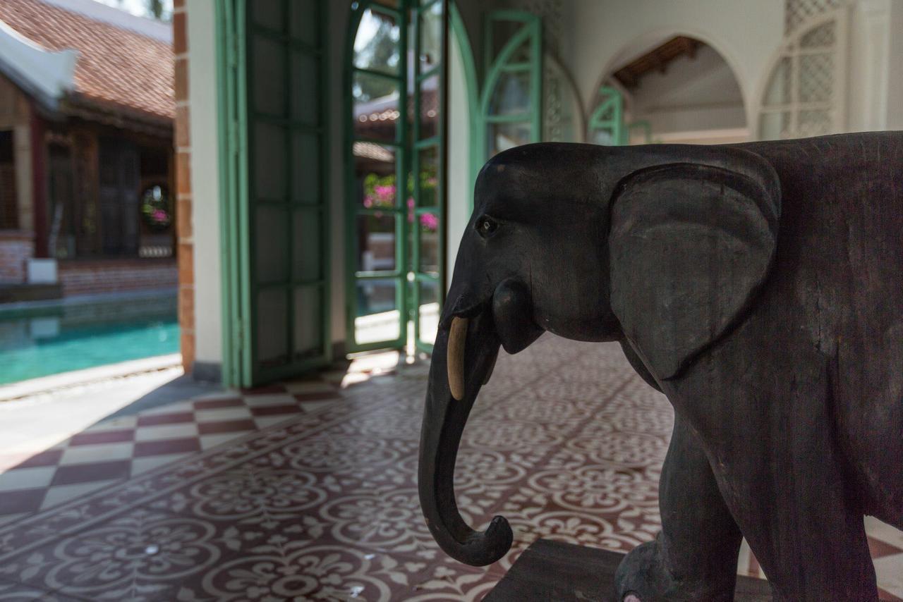 Villa Louise Hue Beach Boutique Hotel ภายนอก รูปภาพ